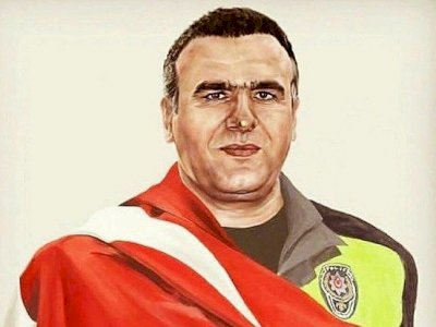 Ben, Fethi Sekin